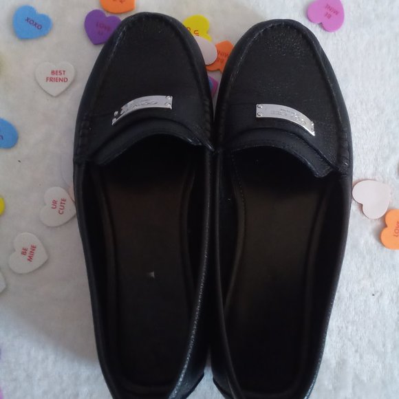 Coach - Picture 5 of 6